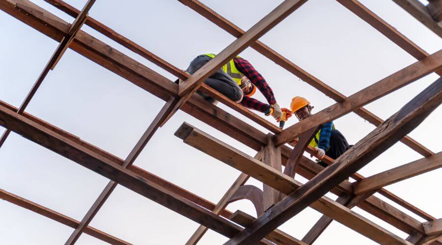 Expert new roof installation services in Grantsburg, IL